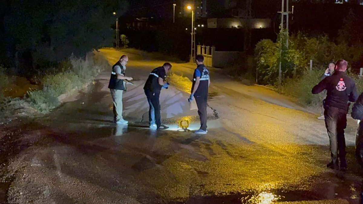 Kırıkkale’de bıçaklı kavgada kan aktı: 2 kişi ağır yaralandı Kırıkkale’de bıçaklı kavgada kan aktı: 2 kişi ağır yaralandı