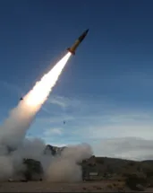 Ukrayna petrol rafinerisini hedef aldı