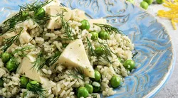 Restoranların gizli menüsünden: Enginarlı bezelyeli pilavı evde yapmanın en havalı yolu!