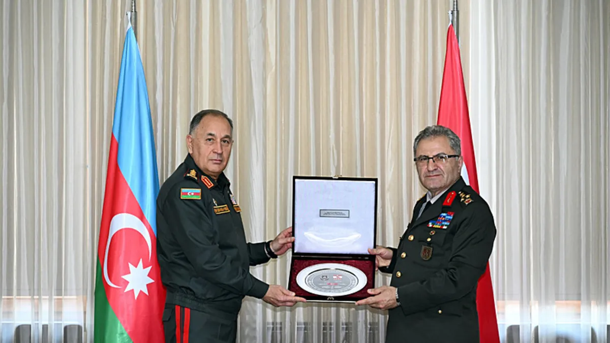 Kara Kuvvetleri Komutanı Orgeneral Tokel, Azerbaycan’da temaslarda bulundu Kara Kuvvetleri Komutanı Orgeneral Tokel, Azerbaycan’da temaslarda bulundu