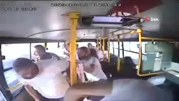 Kocaeli De 20 Kisinin Yaralandigi Kazada Otobus Icindekiler Boyle Savruldu Video Videosunu Izle Son Dakika Haberleri