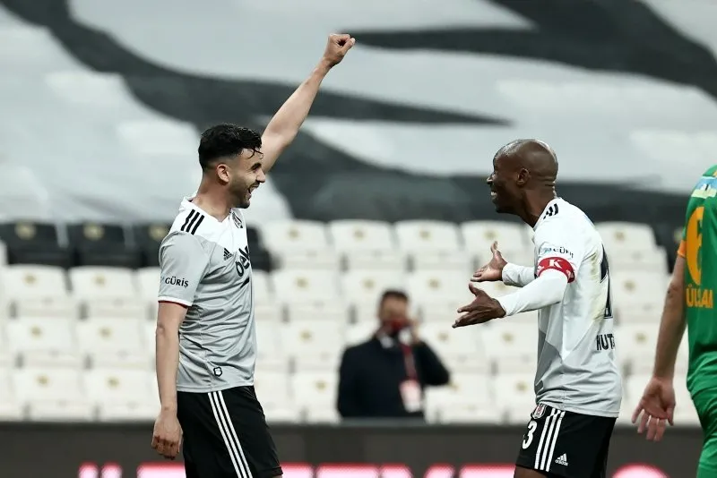 Son Dakika Besiktas Haberleri Ghezzal Plani Ortaya Cikti Atiba Cenk Tosun Ve Aboubakar Son Dakika Spor Haberleri