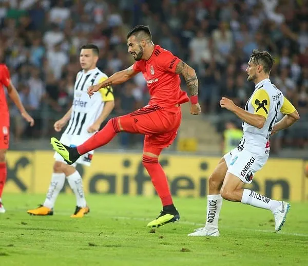 Beşiktaş’ın LASK Linz’i elemesi Avusturya basınında