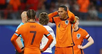 SON DAKİKA HABERLERİ: Hollanda - Fransa maçında tüm dünyayı ayağa kaldıran pozisyon! VAR tam 3 dakika inceledi: Karar taraftarları çıldırttı…