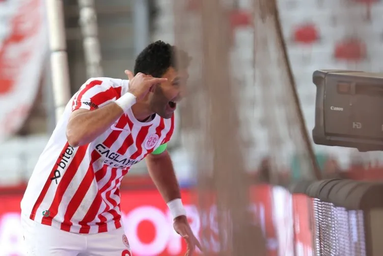 Ne yaptın Güven Yalçın! Antalyaspor-Fatih Karagümrük maçında yılın golü