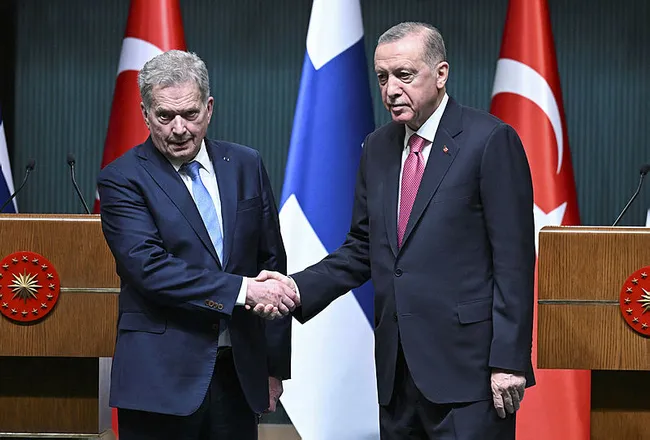 son-dakika-turkiyeden-finlandiyanin-nato-uyeligine-onay-baskan-erdogan-tbmm-surecini-baslatiyoruz-1679069051589.jpg