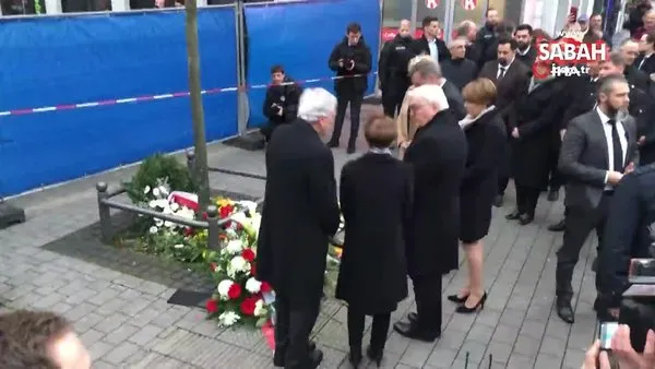 Almanya Cumhurbaşkanı, 5 Türk’ün öldürüldüğü olay yerine çiçek bıraktı | Video