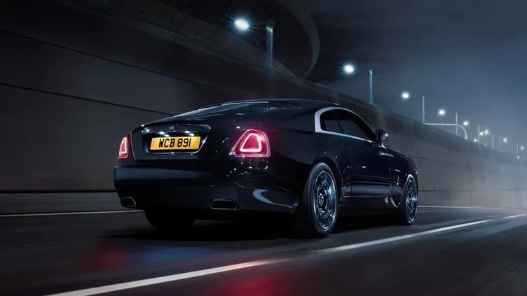 Rolls-Royce Black Badge’in Türkiye fiyatı açıklandı