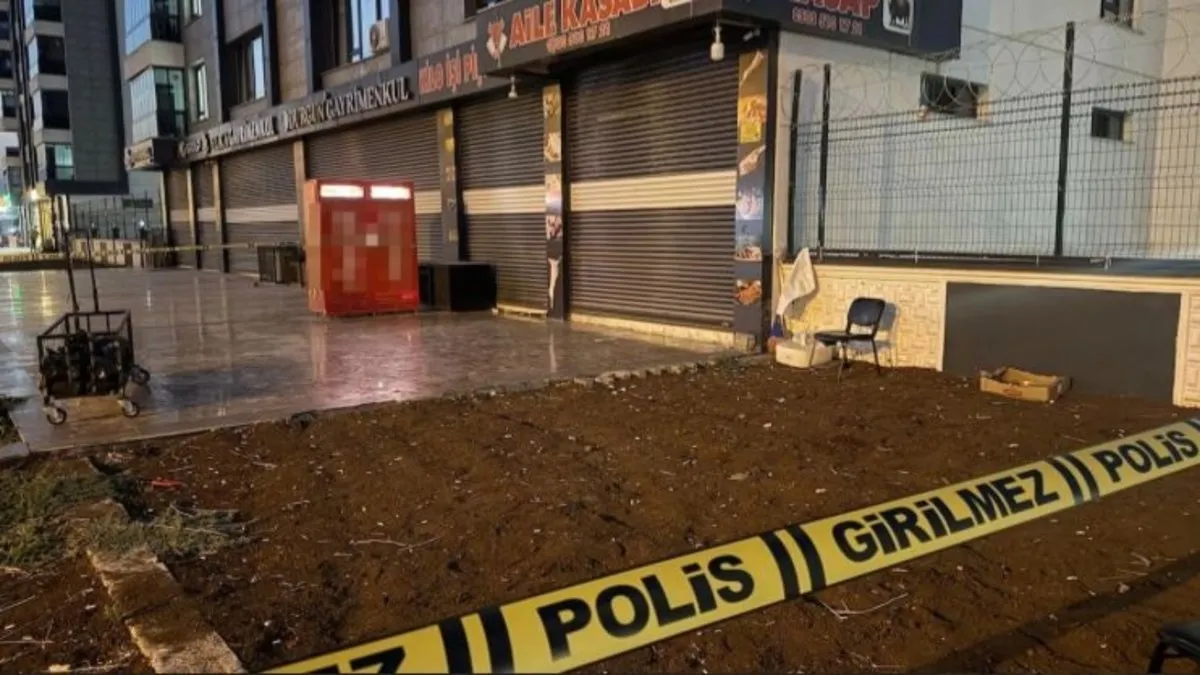 Kasapta çıkan silahlı kavgada 2 kişi öldü Kasapta çıkan silahlı kavgada 2 kişi öldü