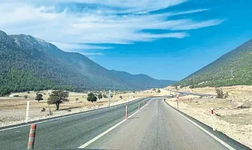 Elmalı-Finike yol çilesi bitiyor