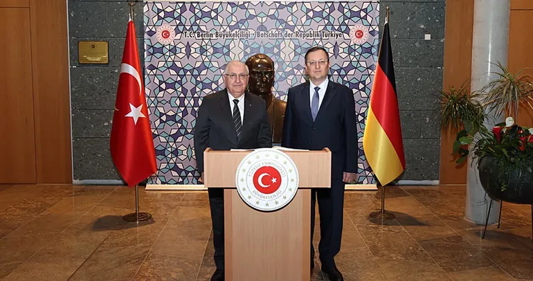 Milli Savunma Bakanı Güler, Almanya’da