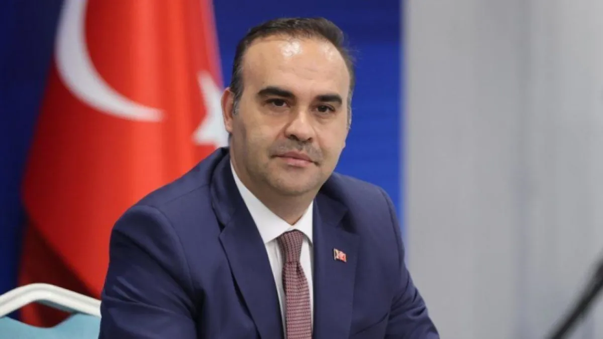 Bakan Kacır duyurdu: Tekstil ve hazır giyime 1.7 trilyon TL'lik yatırım