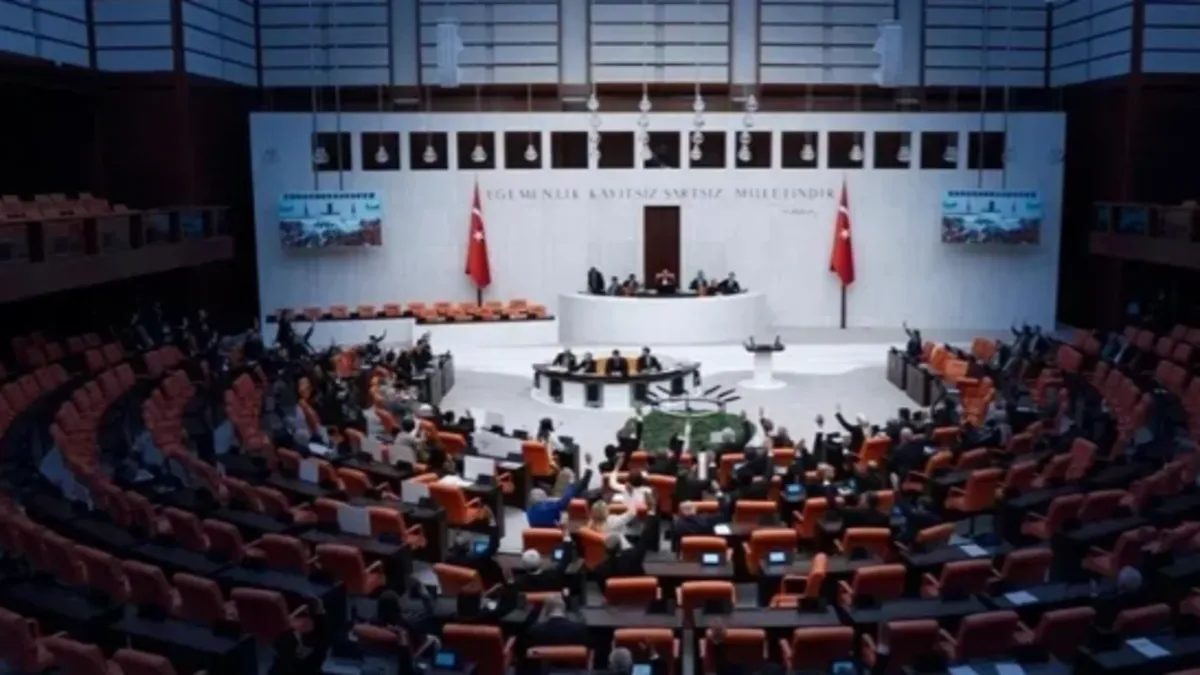 11. Yargı Paketi yasalaştı: Binlerce hükümlüye tahliye yolu açıldı! işte 10 soruda merak edilenler 11. Yargı Paketi yasalaştı: Binlerce hükümlüye tahliye yolu açıldı! işte 10 soruda merak edilenler