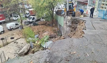 Kocaeli’nde istinat duvarı yıkıldı 3 bina boşaltıldı