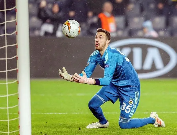 Fenerbahçe'ye sürpriz kaleci! Transferde gündem Fabri...