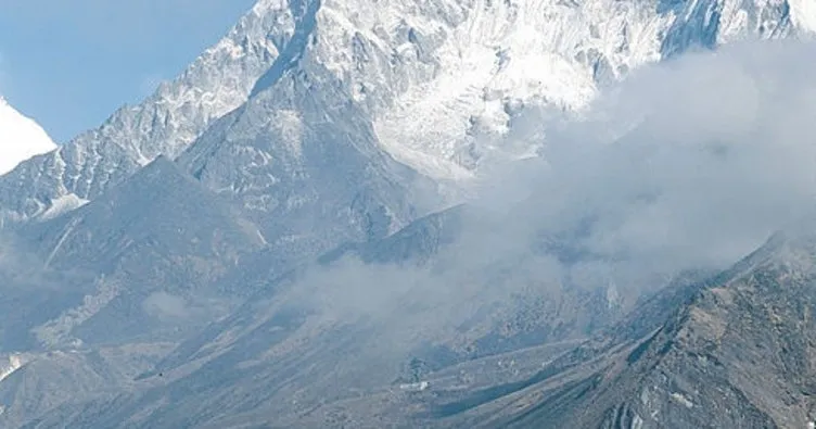 Himalaya Dağları’nda en az dokuz dağcı yaşamını yitirdi