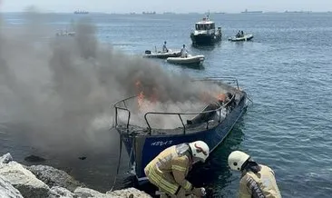 Pendik’te tekne alev alev yandı