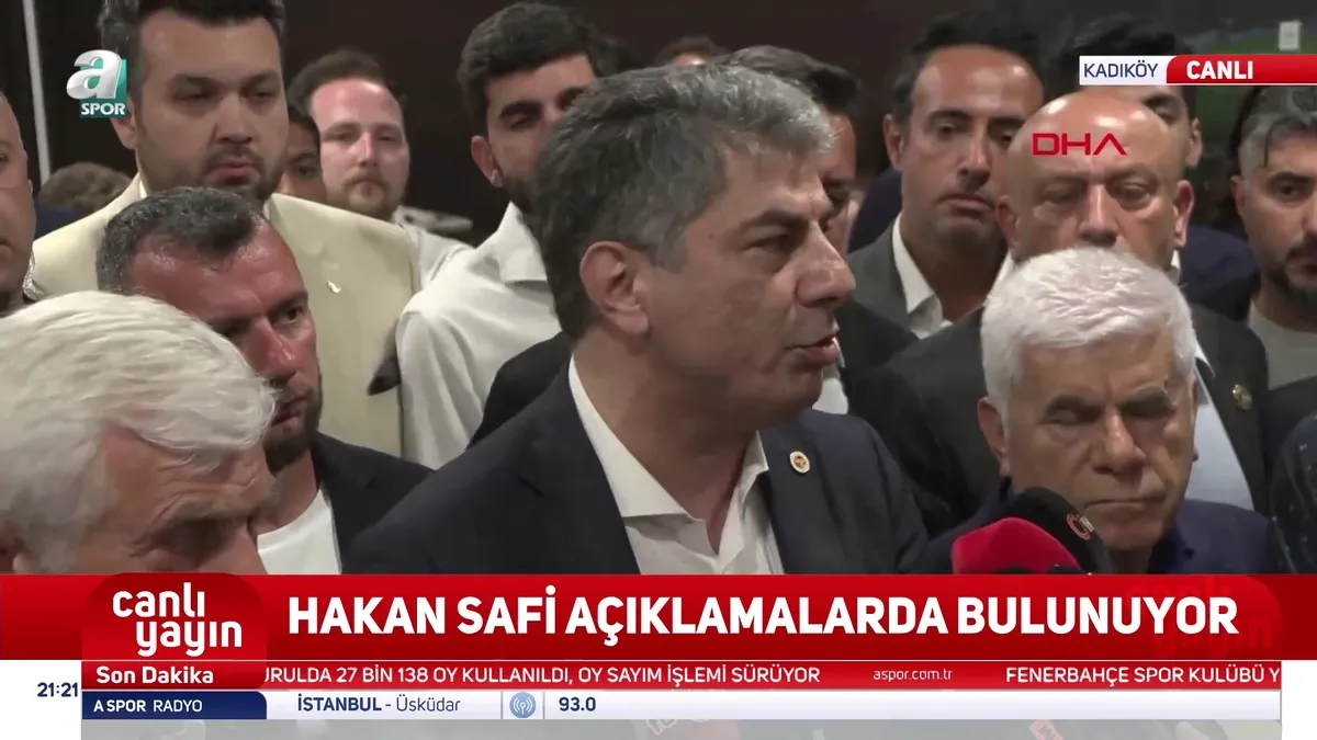 Hakan Safi: Aziz Başkanı tebrik ediyorum! videosunu izle Hakan Safi: Aziz Başkanı tebrik ediyorum! videosunu izle