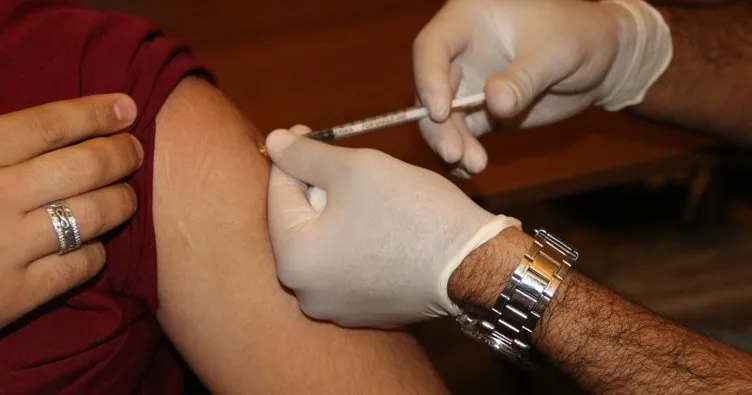 Antalya’da yapılan Kovid-19 aşısı 1 milyon 400 bini aştı