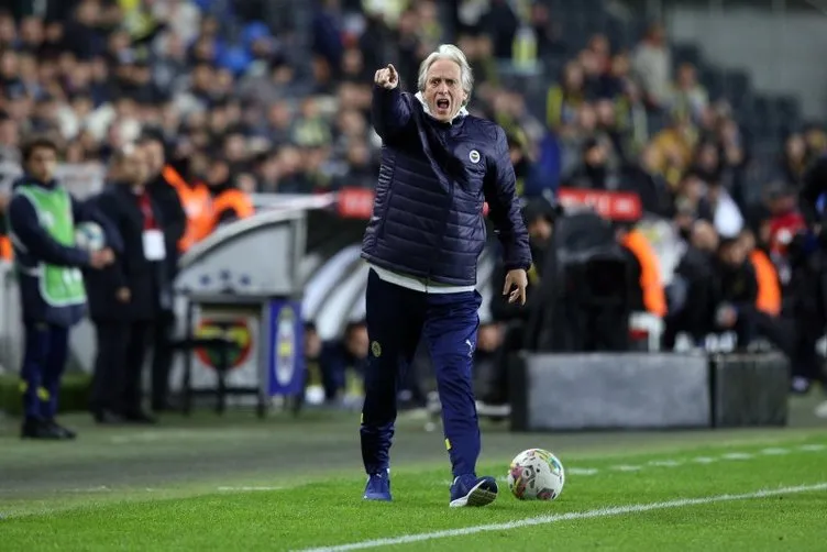 Son dakika Fenerbahçe haberleri: Fenerbahçe’ye müjdeli haber geldi! Cristiano Ronaldo ‘evet’ dedi: Yıldız isim imzayı atıyor…