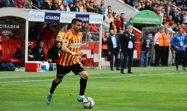 Sivasspor, Emrah Başsan ile ilgileniyor