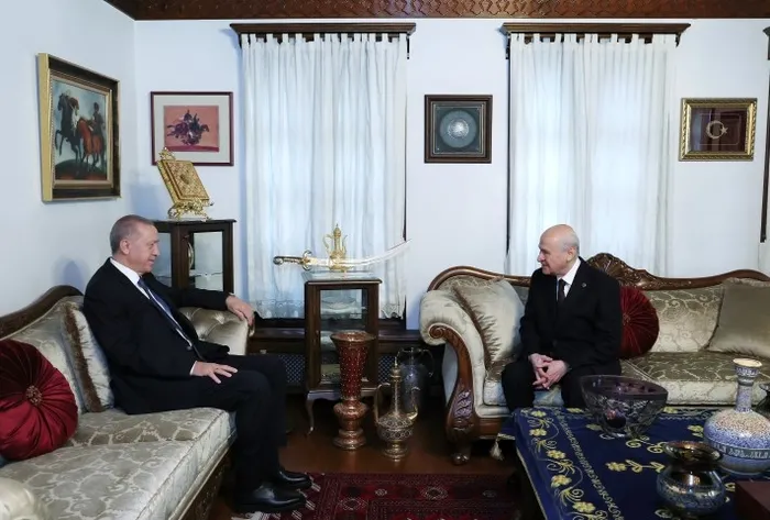 son-dakika-baskan-erdogandan-bahceliye-ziyaret-1670937895945.jpg