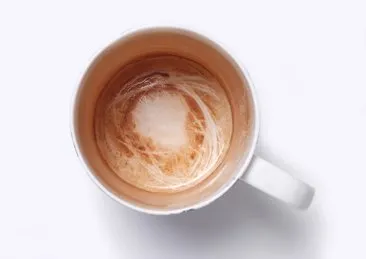 Bardaklarınızda çay - kahve lekelerini 3 dakikada yok eden formül! Çamaşır suyundan daha etkili