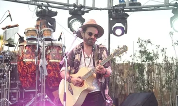 Alaçatı’da Kenan Doğulu rüzgarı esti