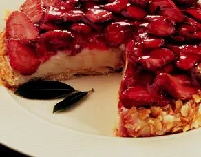 Çilekli Tart