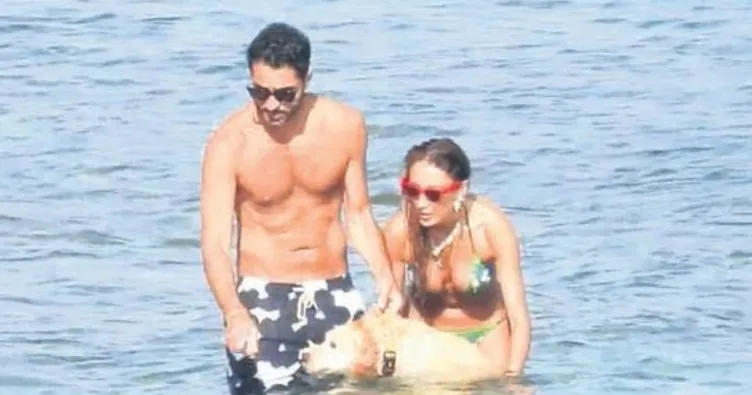 Kızlarıyla eğlendiler