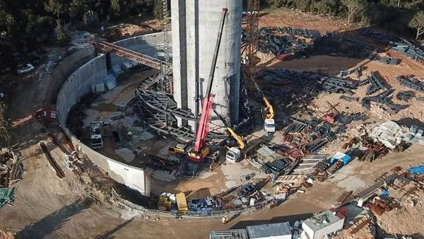 Çamlıca Kulesinin anteninde sona gelindi