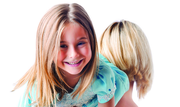 Neden dikkat çekmeye çalışıyor?