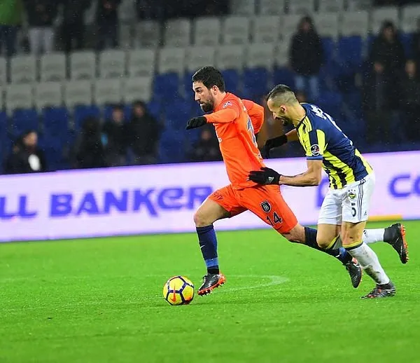 Günün flaş transfer iddiası: Arda Turan’a onay çıktı! Galatasaray’a dönüyor...