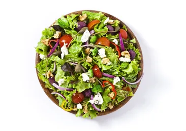 Bir kasede hem hafiflik hem lezzet: Brokoli salatası