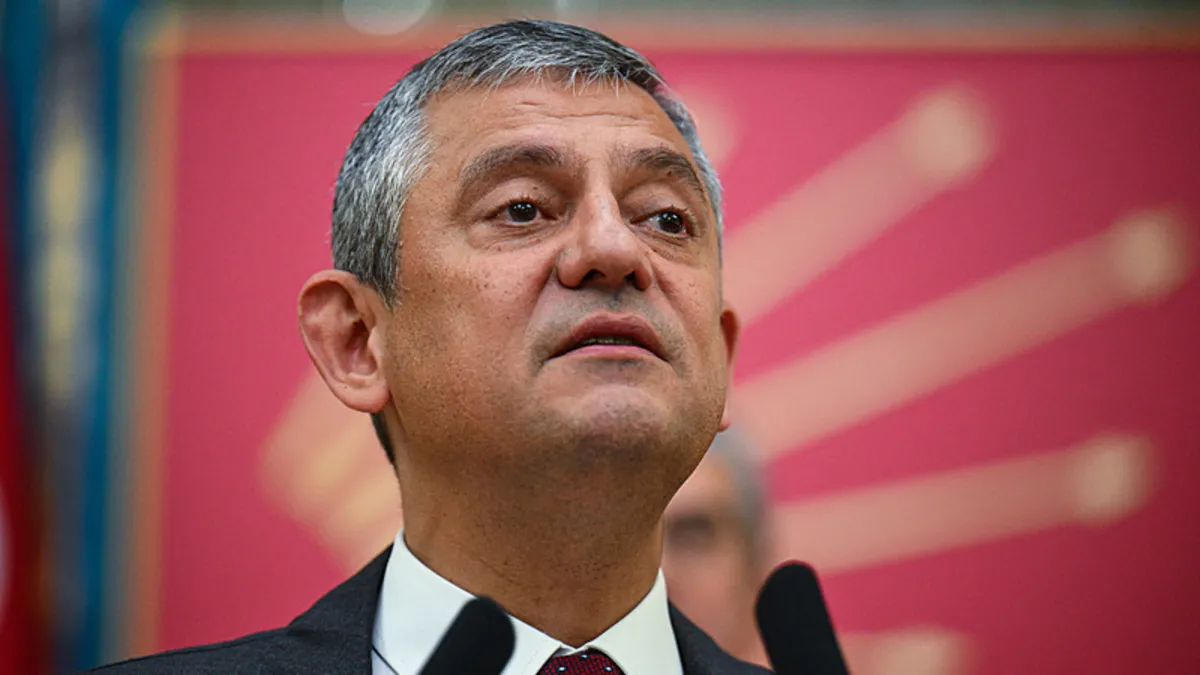 CHP Genel Başkanı Özgür Özel’den ‘Özkan Yalım’ çıkışı: Bizi de kandırmış! CHP Genel Başkanı Özgür Özel’den ‘Özkan Yalım’ çıkışı: Bizi de kandırmış!