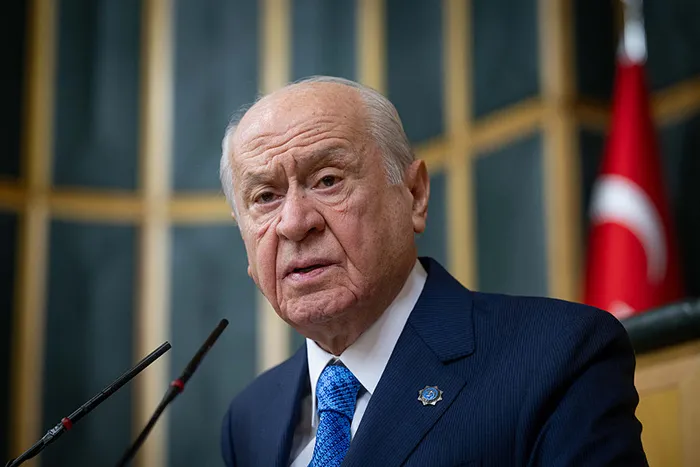 son-dakika-mhp-lideri-bahceliden-onemli-mesajlar-1777967755696.jpg Son dakika | MHP lideri Bahçeli'den 'Barış Süreci Koordinatörlüğü' önerisi: İmralı'nın statü açığı varsa ele alınmalı