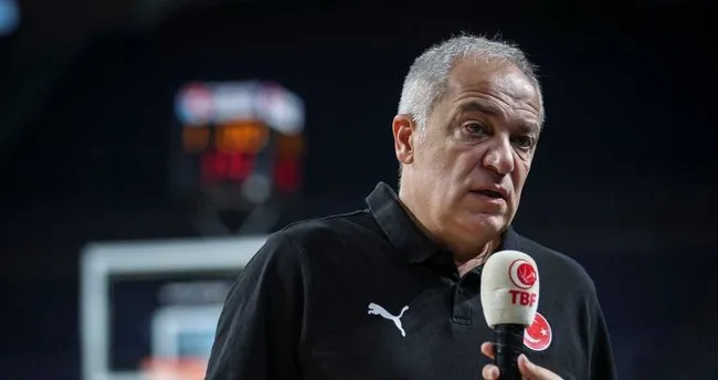 A Milli Kadın Basketbol Takımı Ekrem Memnun ile yollarını ayırdı