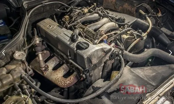 Mercedes 200 D ile 1 milyon km yaptı! Mercedes'in motoru bakın ne hale geldi...