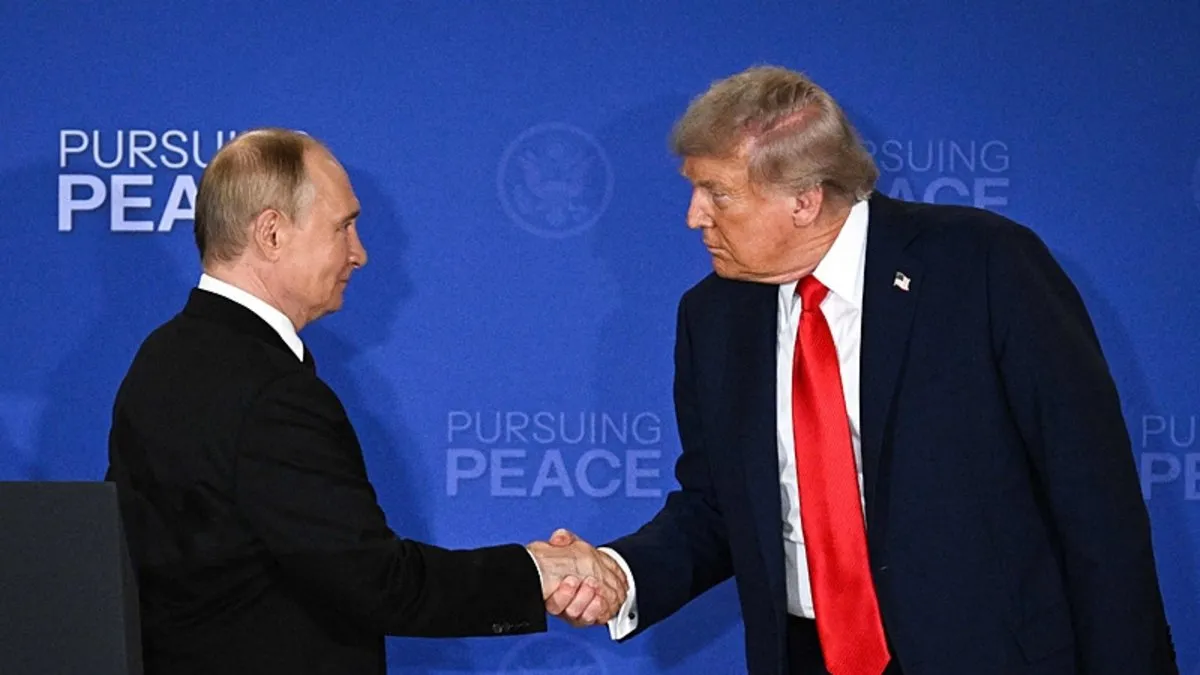 ABD Başkanı Donald Trump: Putin'i aradım, üçlü görüşme olabilir