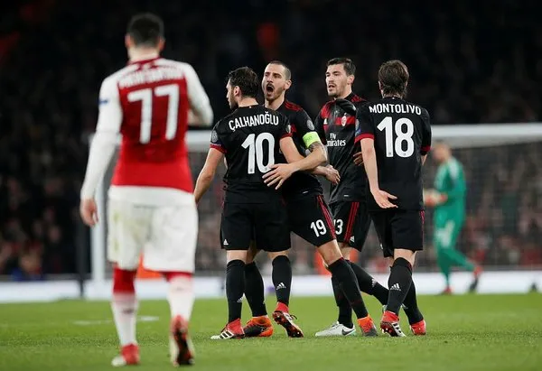 Hakan Çalhanoğlu'ndan muhteşem gol