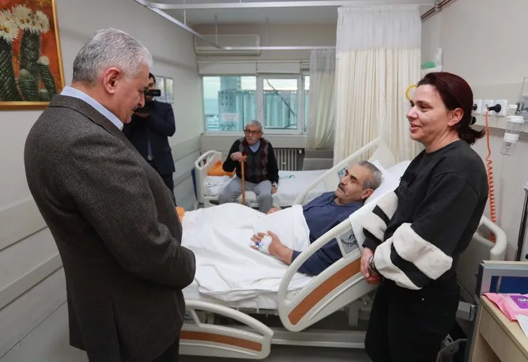Başbakan’dan sürpriz hastane ziyareti