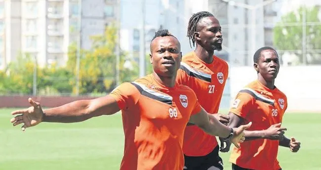 Adanaspor hırs küpü - Güney Haberleri