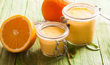 3 malzemeyle şahane lezzet: Portakallı muhallebi tarifine bayılacaksınız!