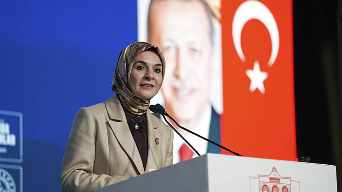 Bakan Göktaş: “Çözümleri birlikte üretmek zorundayız” Bakan Göktaş: “Çözümleri birlikte üretmek zorundayız”