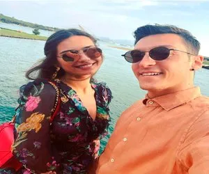 Mesut Özil'den alkışlanacak hareket!