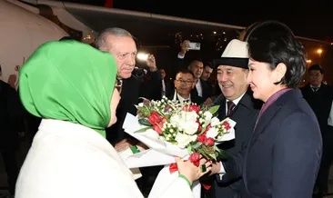 Başkan Erdoğan Kırgızistan’da: Cumhurbaşkanı Sadır Caparov tarafından karşılandı
