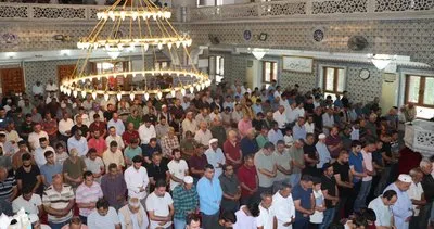 Şanlıurfa’da Haniye için gıyabi cenaze namazı kılındı #sanliurfa