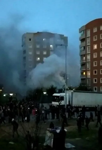 Son dakika: İstanbul Çekmeköy'de askeri helikopter düştü... işte olay yerinden ilk kareler