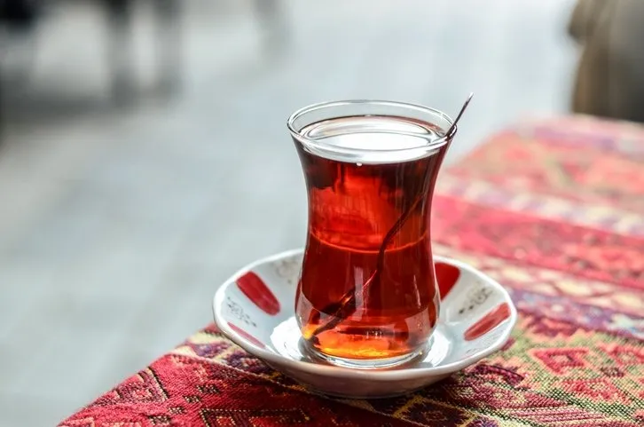 Uzmanı anlattı: Meğer çayı yanlış demliyormuşuz! Herkesin atladığı o adım…