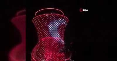 Rize-Artvin Havalimanı’nda ışıklandırılan çay bardağı şeklindeki kule görsel şölen sunuyor | Video